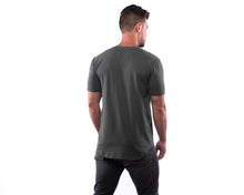 Cargar imagen en el visor de la galería, Camisa Tipo H - Musgo
